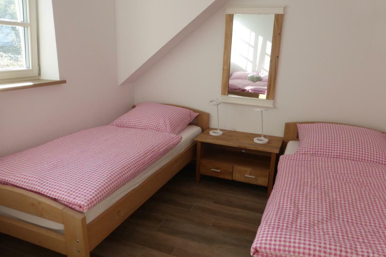 Ferienwohnung Am Groelisbach 罗埃特根 外观 照片